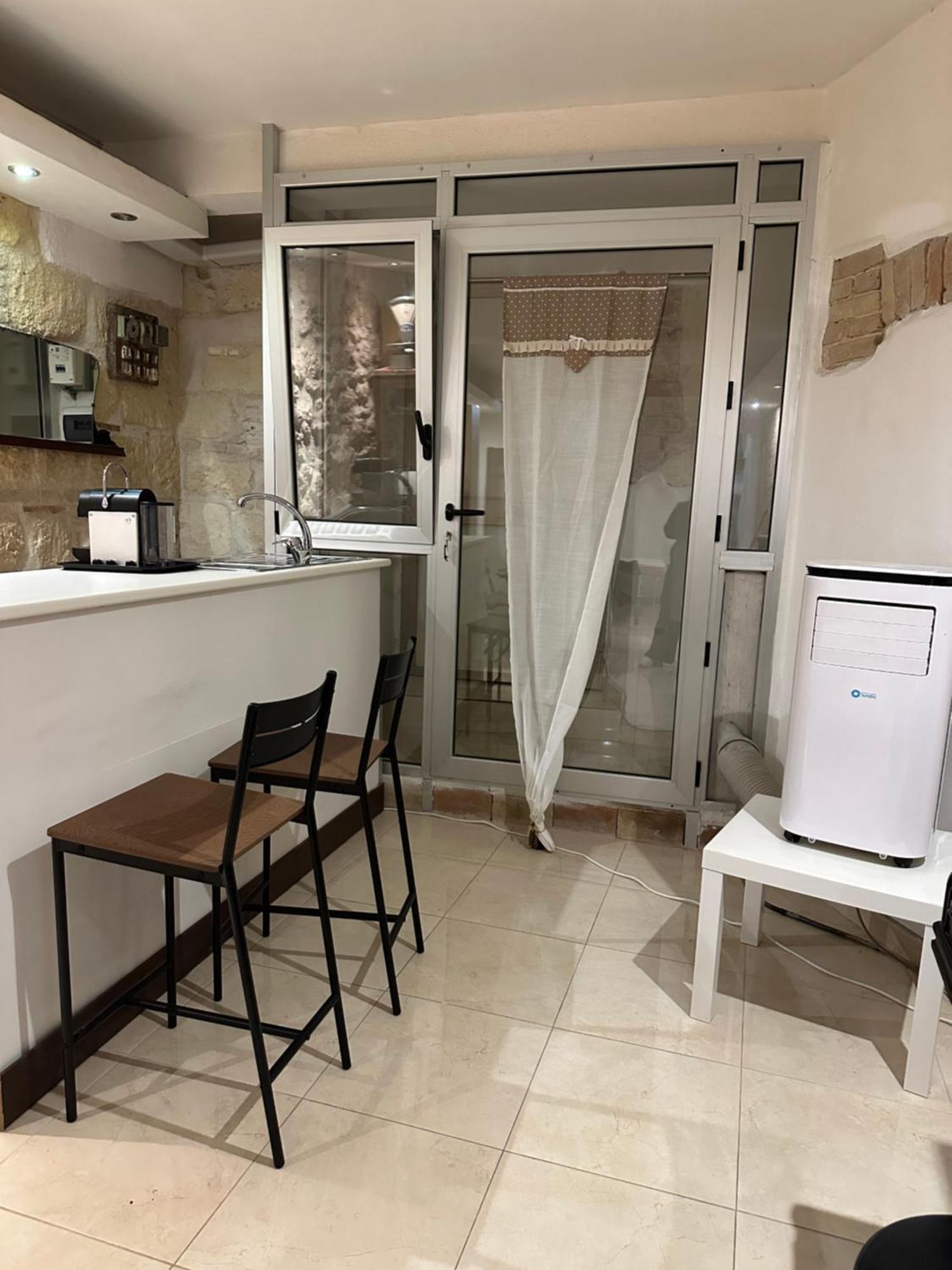 Domu Sant Anna Apartment Cagliari